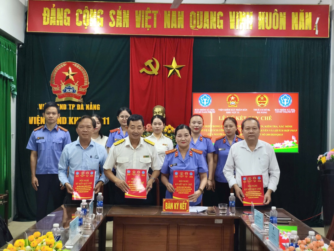 VKSND khu vực 11 ký kết Quy chế phối hợp thực hiện Nghị quyết 205/2025/QH15