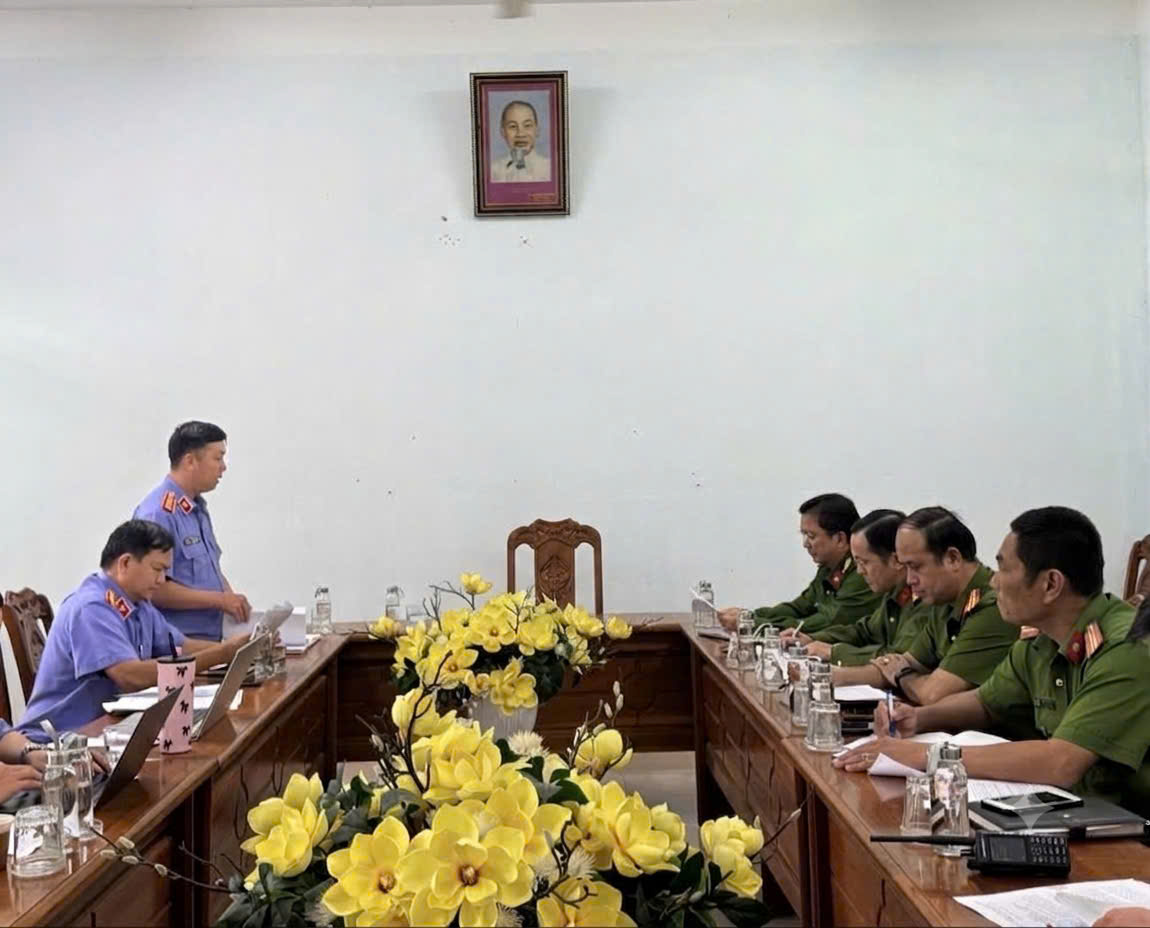 VKSND TP ĐÀ NẴNG TRỰC TIẾP KIỂM SÁT VIỆC TẠM GIỮ TẠM GIAM VÀ THI HÀNH ÁN PHẠT TÙ TẠI TRẠI TẠM GIAM SỐ 2 - CÔNG AN THÀNH PHỐ ĐÀ NẴNG QUÝ III NĂM 2026