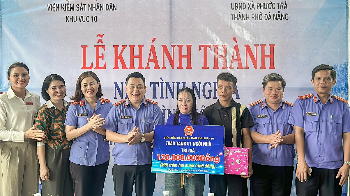 Viện kiểm sát nhân dân khu vực 10 – Đà Nẵng khánh thành, bàn giao nhà tình nghĩa tại xã Phước Trà, thành phố Đà Nẵng
